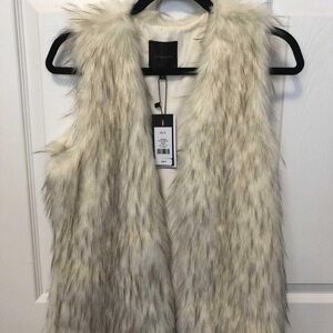 Dynamite fur vest